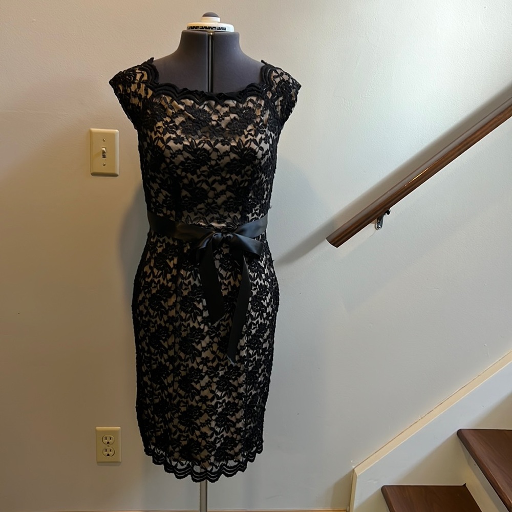Boatneck Lace Cocktail Dress